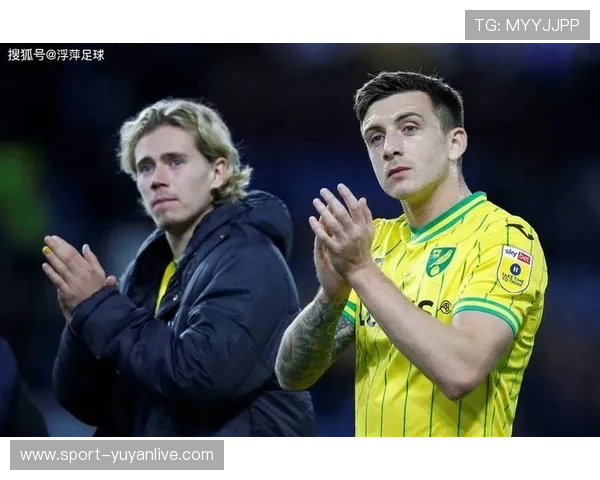 足球星光闪耀守门员集锦精彩时刻展现顶级扑救与决胜时刻